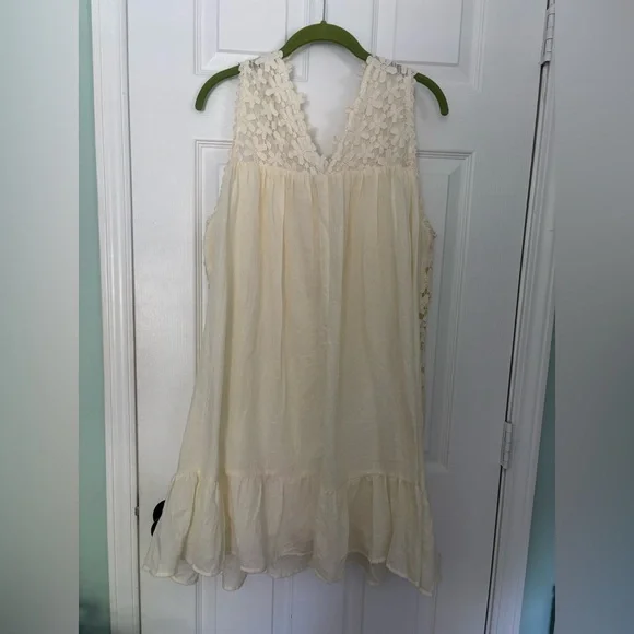 Umgee Lined Gauze and Lace Sleeveless Dress Ivory - Picture 2 of 4